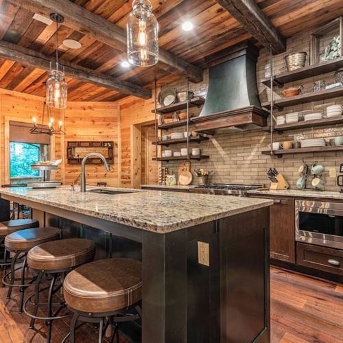 4 additional seats can be found at the bar top.