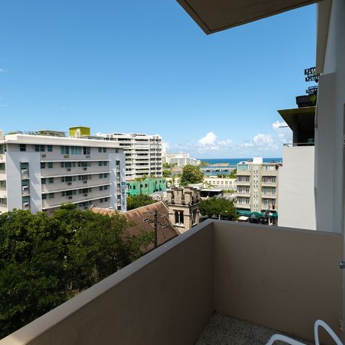 Wake up to stunning city views from your own private balcony! Enjoy your morning coffee with a breathtaking panorama that truly enhances your stay.