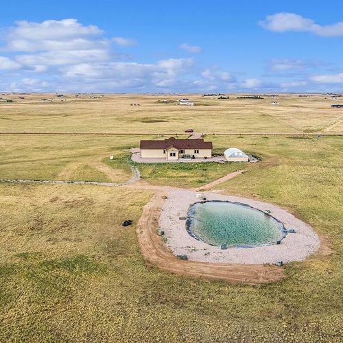 Where privacy and nature connect.
