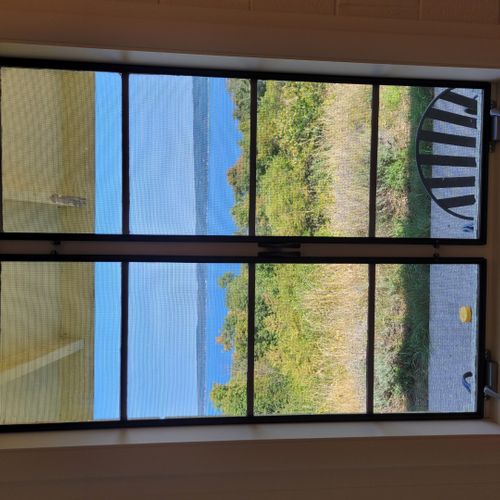 Kitchen:  the home has a very cute and newly updated kitchen with all appliances, including a dishwasher. Also includes a small breakfast nook with stools and a great view of crystal lake!