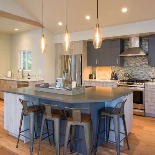 Large gourmet kitchen with all you need to create those special meals!