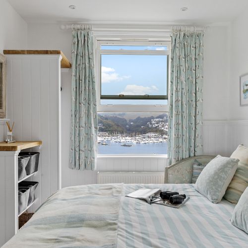 0ce8cf7b db91 4d89 bbe9 08b0806308cd homerunner