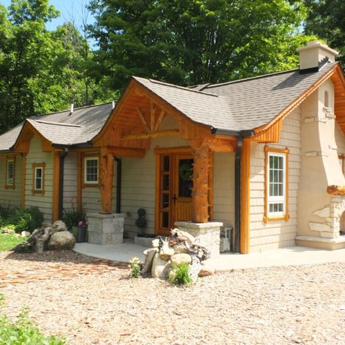 Overall:  a nice overall view of the exterior of the property.