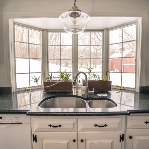 Nothing says "farmhouse luxury" like a bay window.