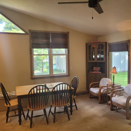 Dining room:  the home has a comfy dining room with seating for 6 adults.