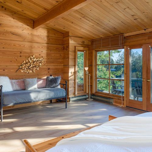 Beautiful master bedroom with amazing view