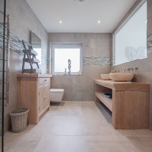 Bedroom 1 ensuite walk in shower
