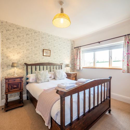 Bedroom 5 - double bed