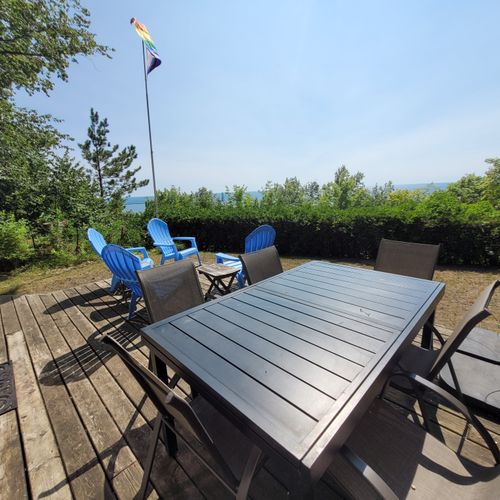 Overall:  there is a fun and family-friendly backyard deck with a great view of lake michigan!