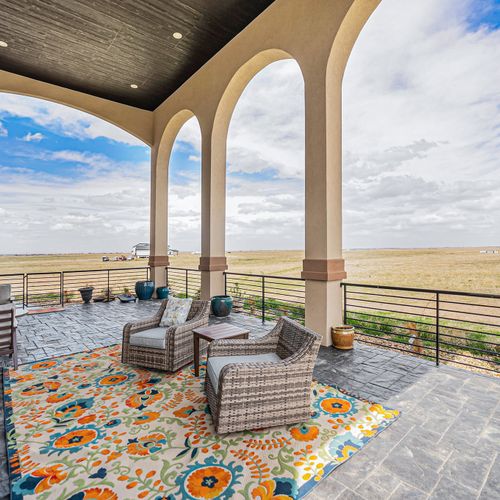 Expansive open spaces invite you to relax while endless views of nature steal the show.