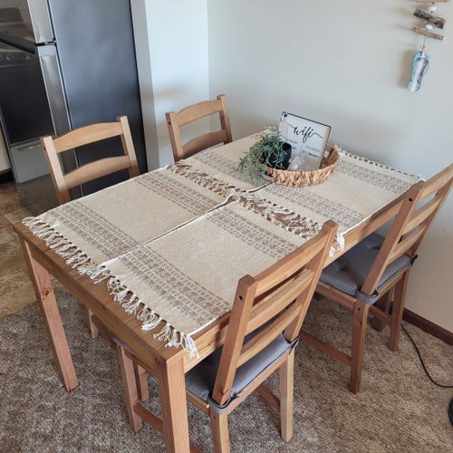 Dining area:  the condo has a dining table and chairs for 4 adults.