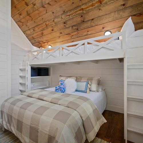 Custom 2-Twins-Over-Queen Bunk!