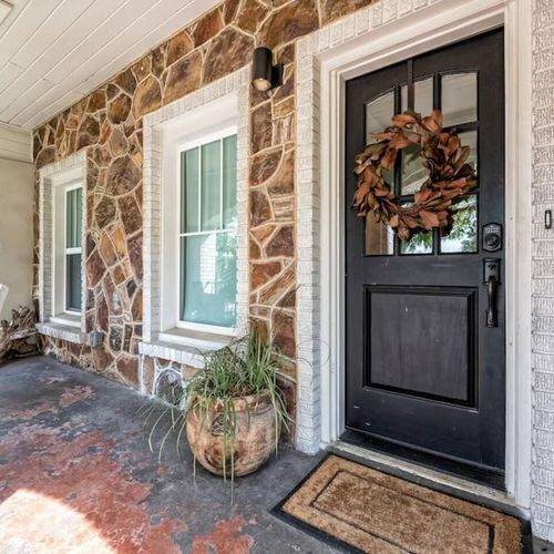 Front Entrance with Keyless Entry