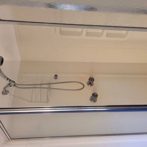 Bathroom:  full bathroom with a walk-in shower