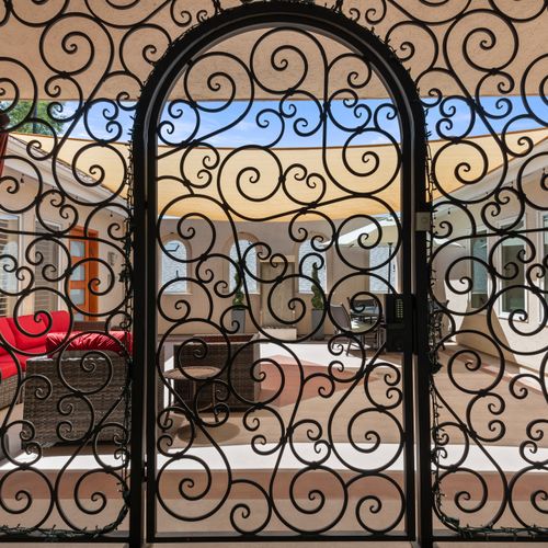 Artful living meets pure comfort—welcome to a stay designed to inspire and relax.