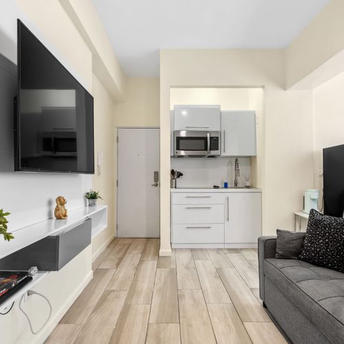 From stove to socializing: where the kitchen is the heart of every gathering.