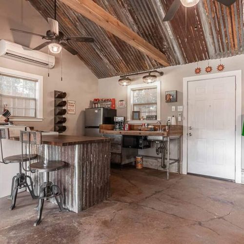 Sit at the breakfast bar and keep the chef company at the cabin
