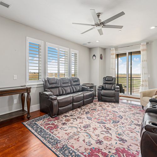 Stylish bonus room for work or play