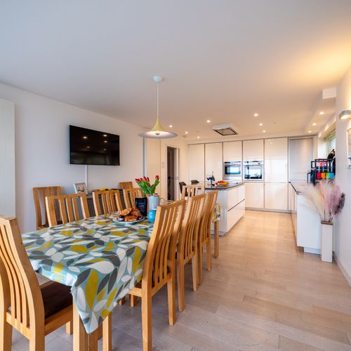 1fb23877 8a3e 465a 9f95 bbb4cb459b76 homerunner