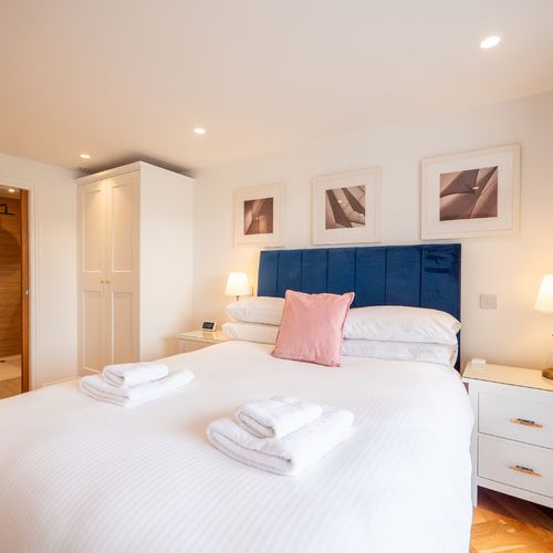 Trafalgar Cottage 118 1fc5583c 5704 4339 b2f7 cf99072563d7 homerunner