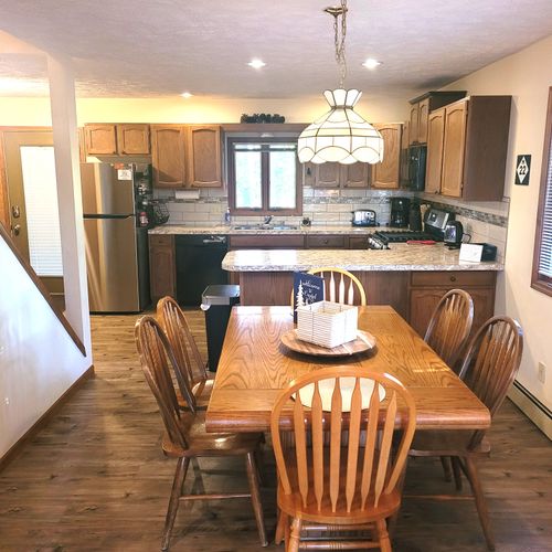 DINING AREA:  Cute dining area between the kitchen and the living room