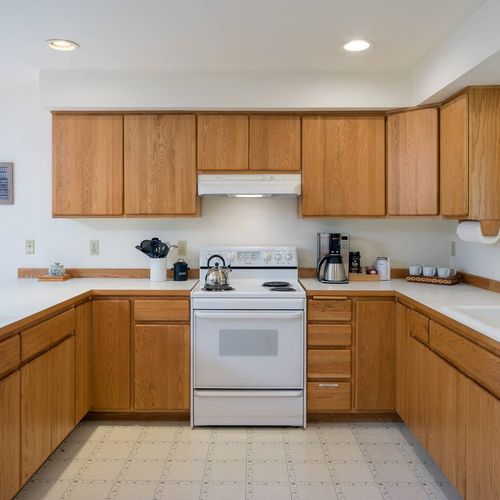 New appliances and a fully stocked kitchen make meals a breeze.  A coffee bar with a drip coffee maker, coffee grinder, and french press provides everything you need for the morning start!