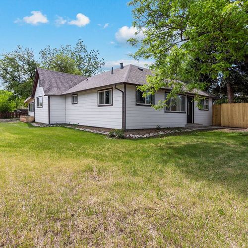 The spacious yard is great for the kids to run around and play!