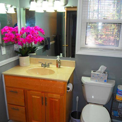 Bathroom #1 (main floor):  full bathroom on the main floor with a combination tub and shower.