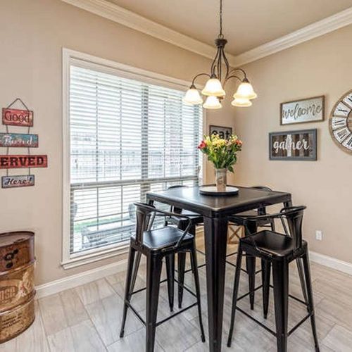 Kitchen Dining Table