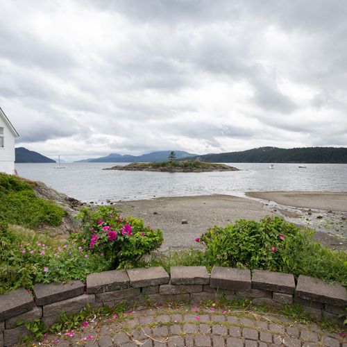 Eastsound view of Indian Island and the Waterfront park.