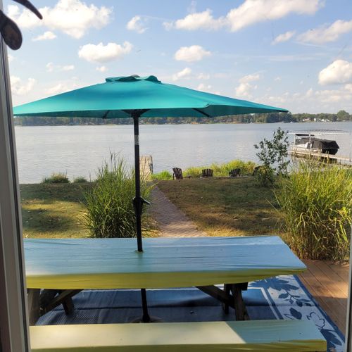 Sunroom:  the great lakeview from the sunroom!