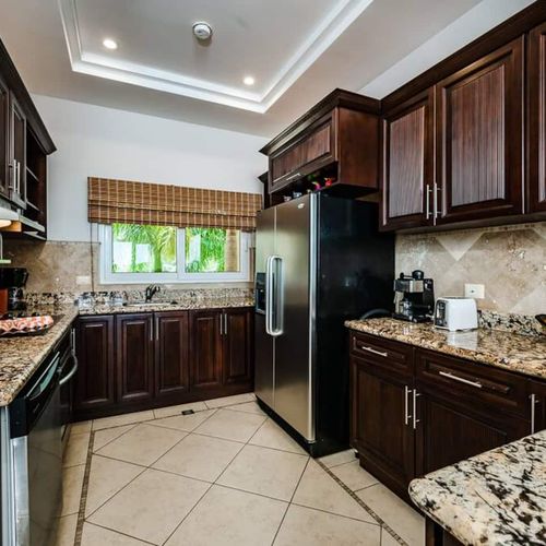 Fully equipped kitchen