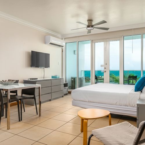 27c321c5 45c8 4a35 b916 0a4ae87665f2 homerunner