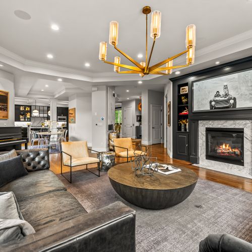 Cozy corners + curated style—this space brings the best of both.