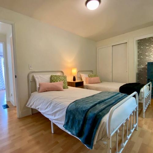 Guest room and Master Bedroom on the main level.