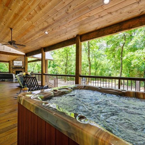 4-person hot tub.