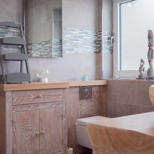 Bedroom 1 ensuite with walk in shower