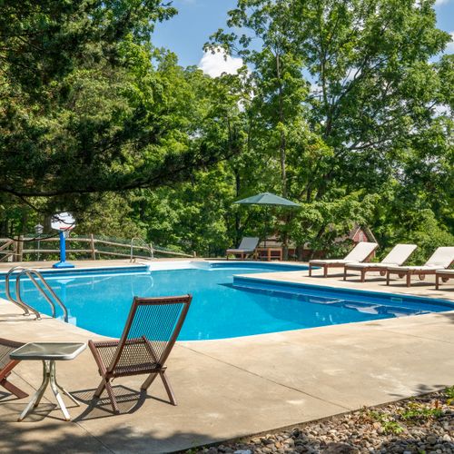 Whether kids in tow or adults only, this is the perfect place to enjoy the sunshine.