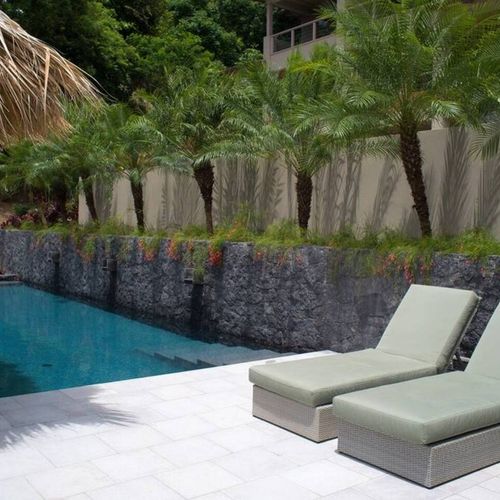 Shared community pool