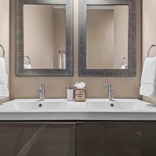 Enjoy the ensuite’s dual vanities, perfect for mornings made simple.