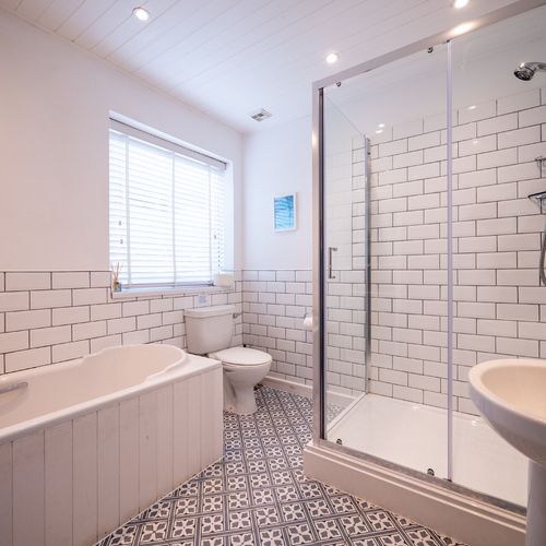 30c7dcc2 f025 44fe b7a4 57b50d97c811 homerunner