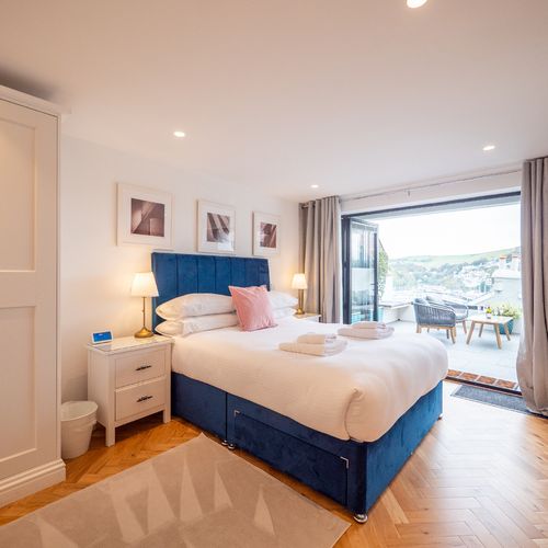 Trafalgar Cottage 83 31a29bd2 6dba 4278 b9e2 69f1c089c480 homerunner