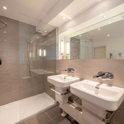 31bcc614 3e59 4f7b 875c cb7bd278c89f homerunner