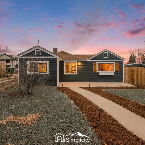 Make the most of your mile-high adventures and make your base at this charming home.
