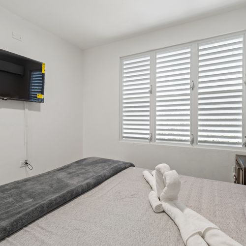 Modern touches blend seamlessly with rustic elegance for a relaxing stay.