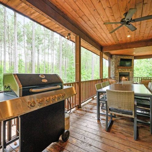A gas grill is available to guests, with propane provided.