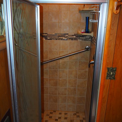 Bathroom #1 (main floor):  full bathroom on the main floor.