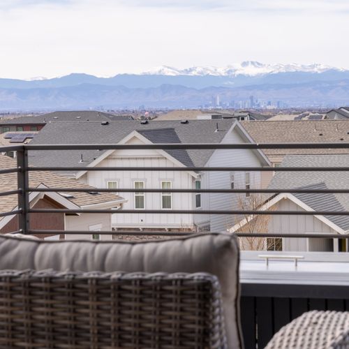 3a99a2f0 530c 4e74 9681 41dee6b59d3b homerunner