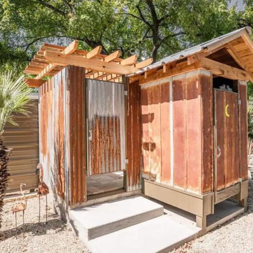 The rustic style outdoor bathroom
