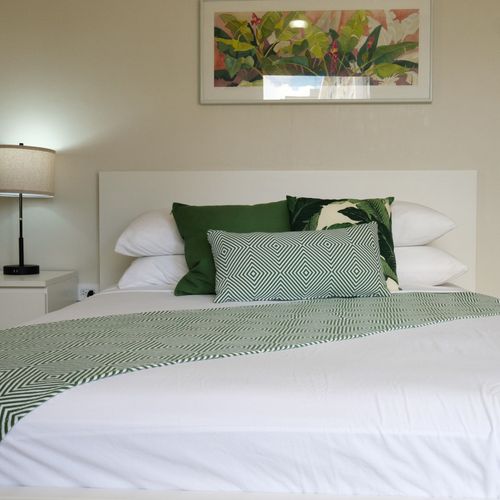 Your Restful Sanctuary. Cozy Queen bed for a refreshing sleep in Miramar